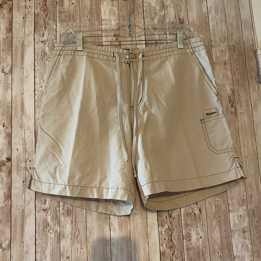 Columbia Vintage New Arch cape short women's size small cargo stone 6 " inseam